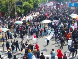 Kericuhan Memanas di Pati: Polemik Terkait Kebijakan Bupati Terbaru